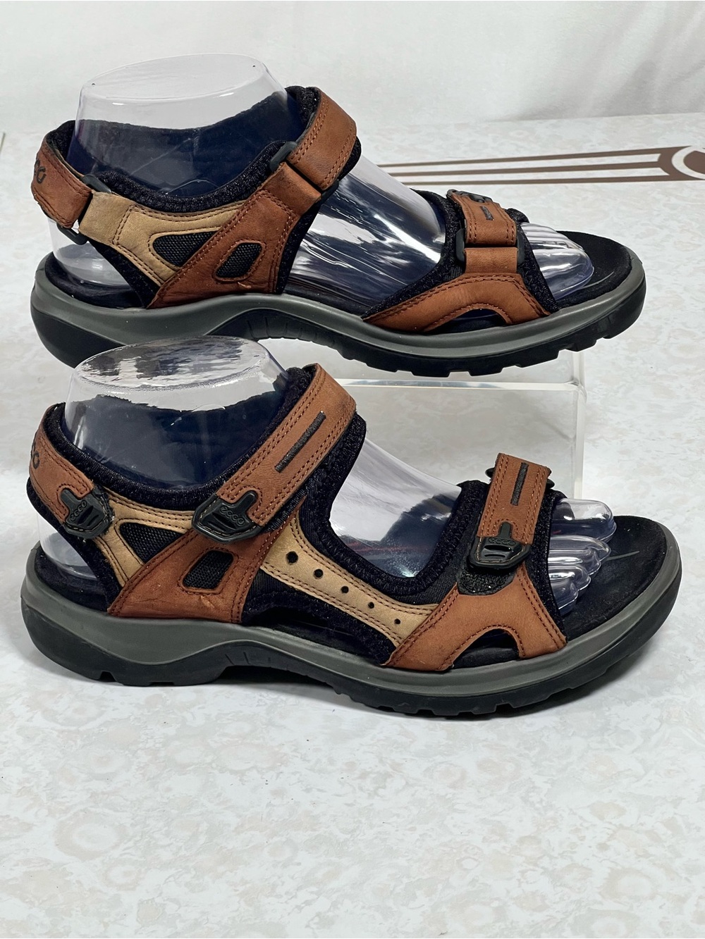 Ecco Hiking Yucatan Sandal Velcro Straps Brown Black US 6.5 Women’s Size 37 - Picture 3 of 11